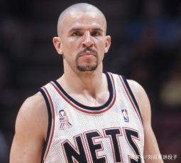 积极示范 积极示范