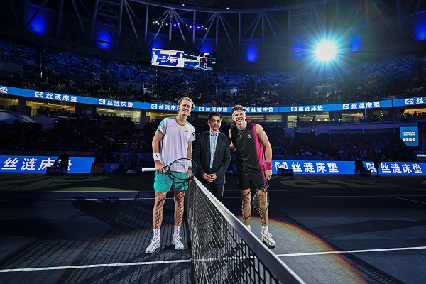 篮球风格与 篮球风格与